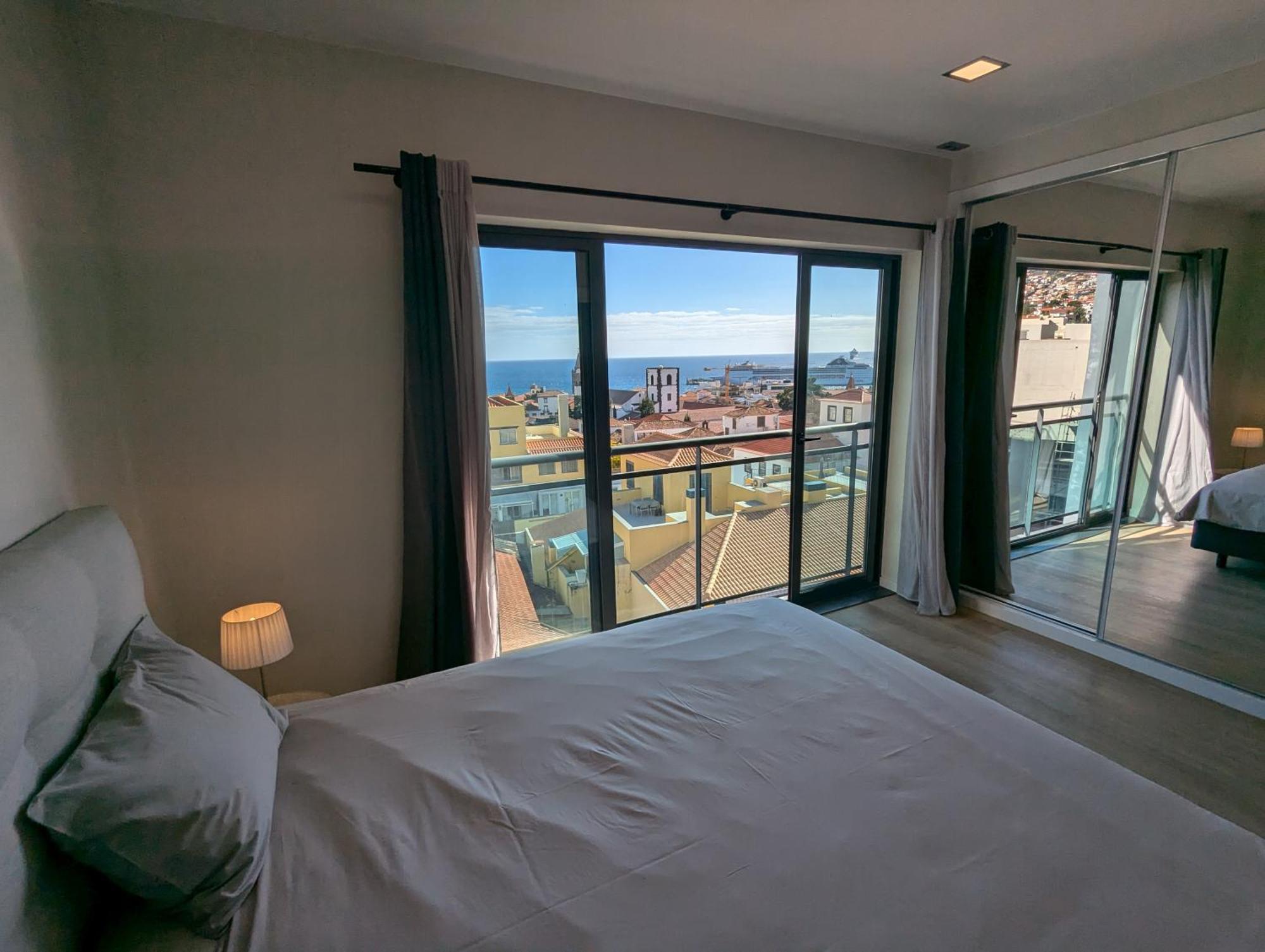 Top-Floor One-Bedroom Flats - Peaceful With Ocean And City Views Funchal  Exterior foto