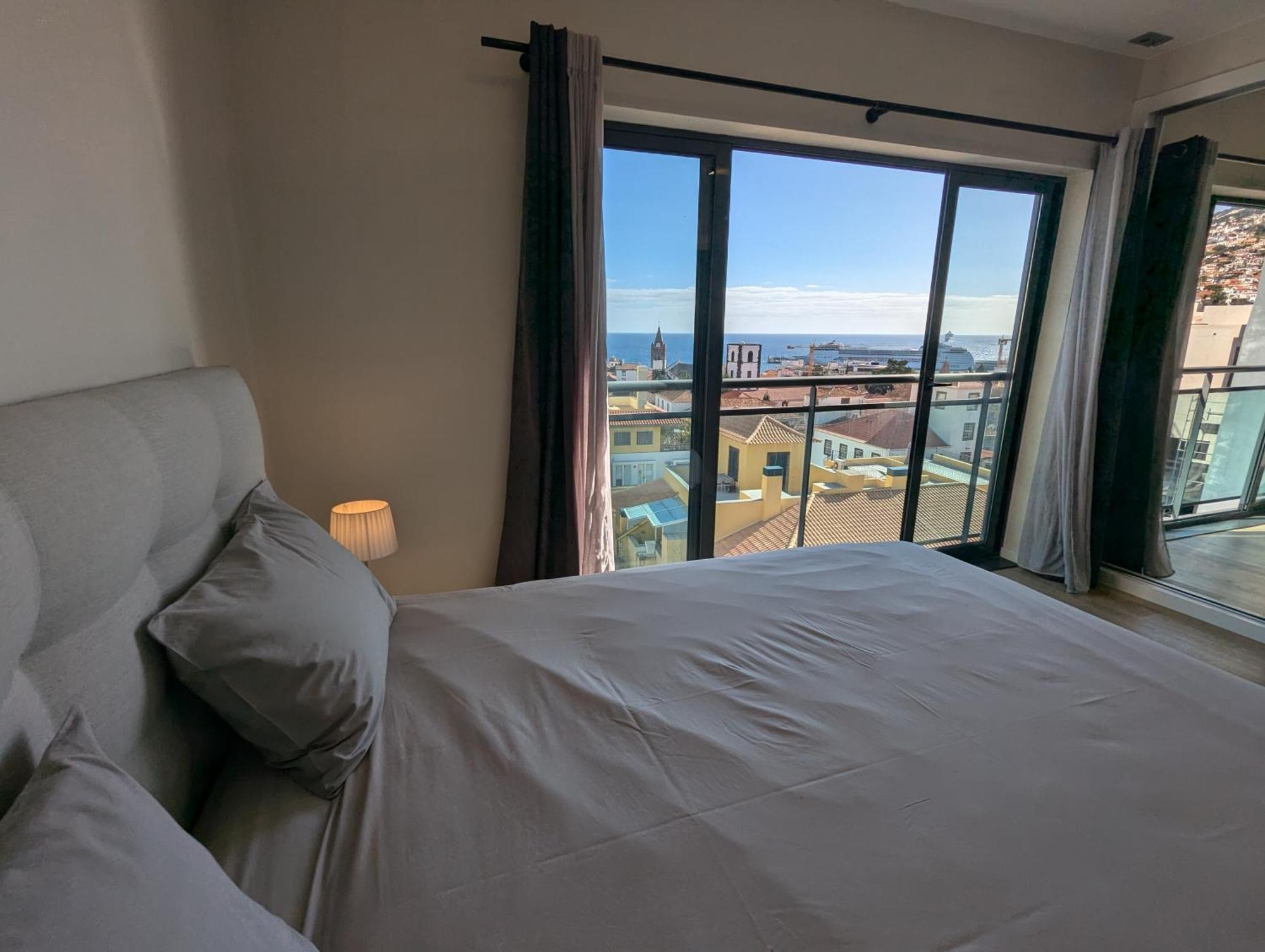 Top-Floor One-Bedroom Flats - Peaceful With Ocean And City Views Funchal  Exterior foto